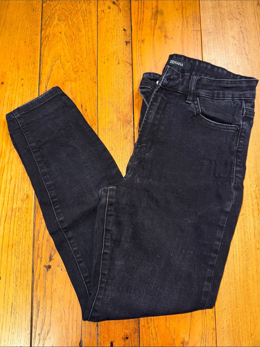 Zenana High-Rise Women's Jeans in Black - Slim Fit Stretch Denim